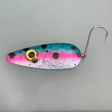 Load image into Gallery viewer, Salmon/Pyramid Spoons