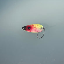 Load image into Gallery viewer, Salmon/Pyramid Spoons