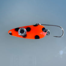 Load image into Gallery viewer, Salmon/Pyramid Spoons